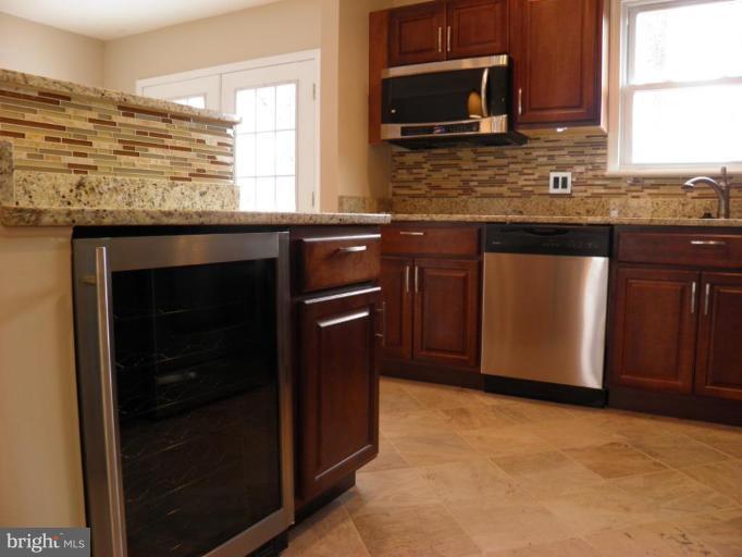 Apartment Kitchen