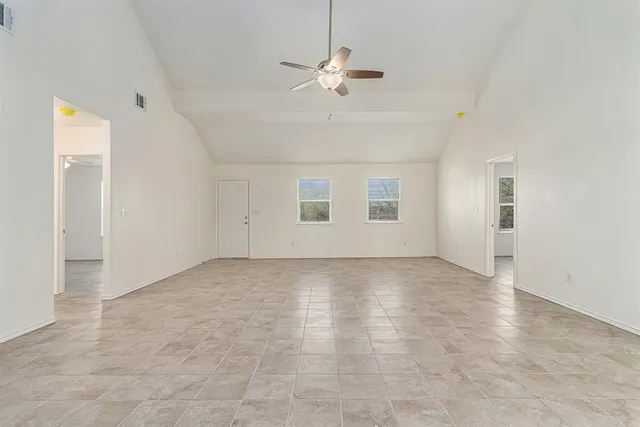 $1,695 | 417 Whitney Court, Rio Vista, TX 76093