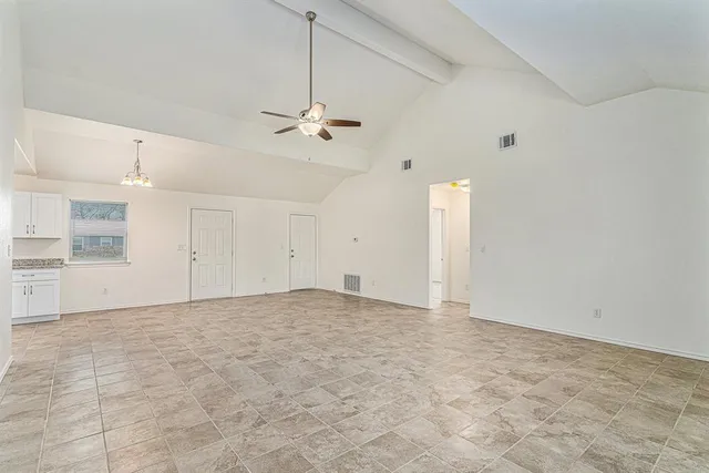 $1,695 | 417 Whitney Court, Rio Vista, TX 76093