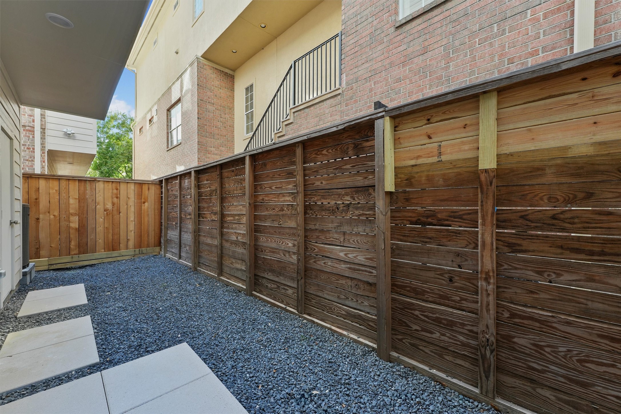 5407 Dickson Street Houston, TX 77007 - Photo 25 of 31 a view of a house with a backyard
