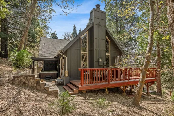 $750,000 | 373 Summit Road, Lake Arrowhead, CA 92352
