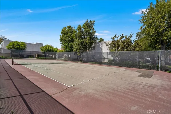 $449,999 | 17554 Vandenberg Lane, Unit 19, Tustin, CA 92780