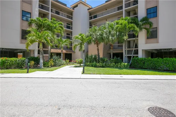 $489,000 | 2491 Northeast Ocean Boulevard, Unit 106, Jensen Beach, FL 34957