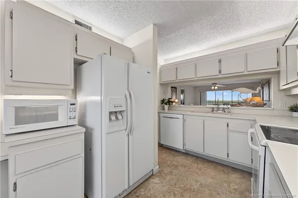 $489,000 | 2491 Northeast Ocean Boulevard, Unit 106, Jensen Beach, FL 34957