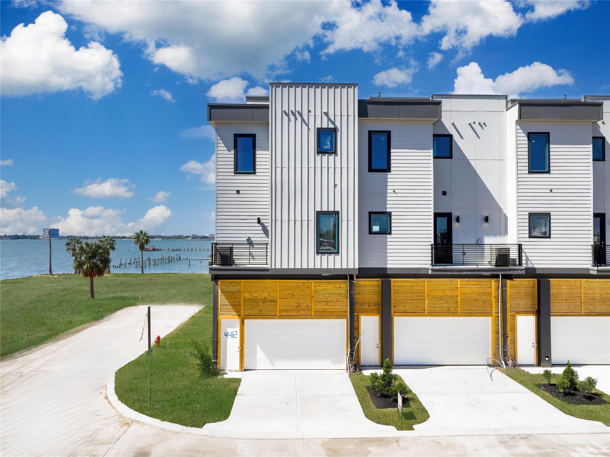 4412 Tucker Lane Seabrook, TX 77586 - Photo 39 of 41 a view of a house with swimming pool