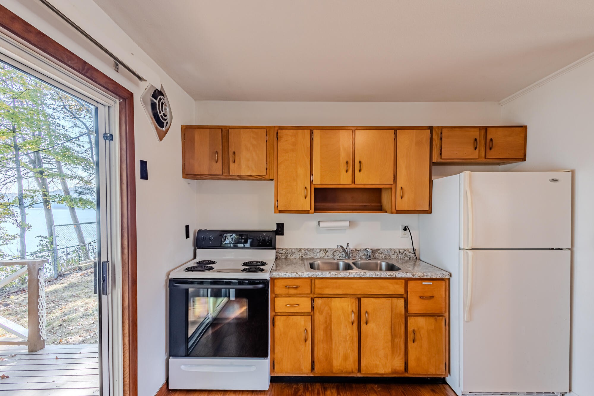 1336 Whites Creek Road Spring City, TN 37381 - Photo 9 of 45 Gallery Image 9