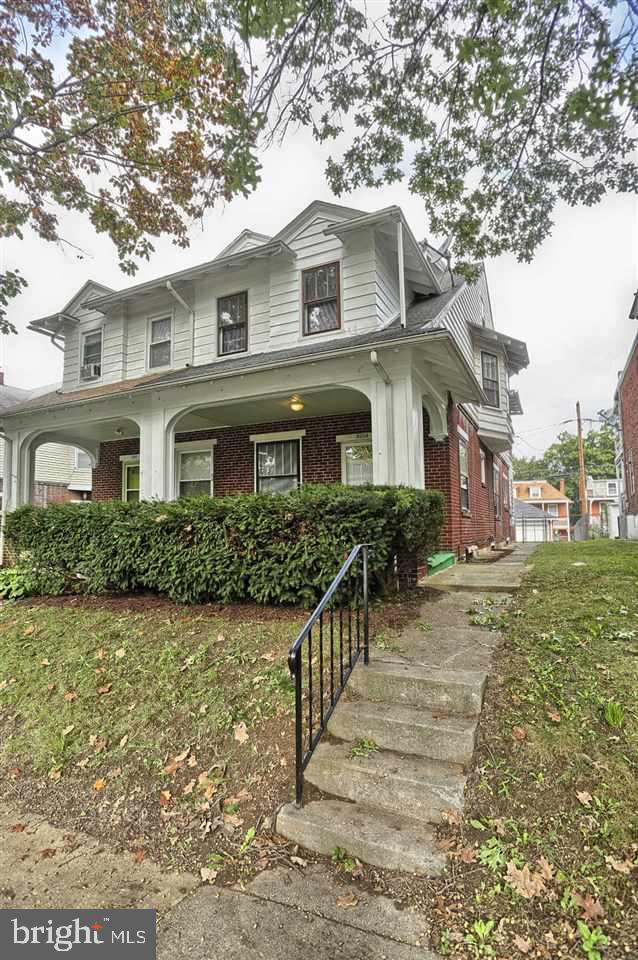 2014 Bellevue Road Harrisburg, PA 17104 - Photo 3 of 25 Gallery Image 3