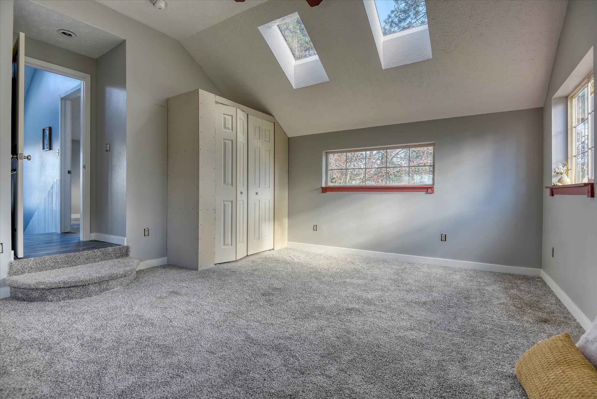 14302 East Robert Road Mica, WA 99023 - Photo 11 of 30