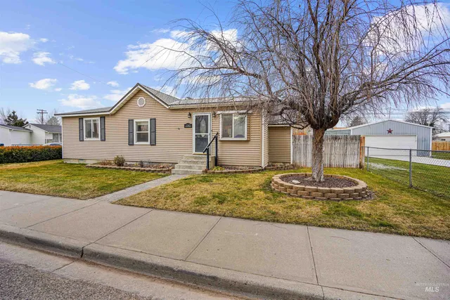 $315,000 | 2242 Almo Avenue, Burley, ID 83318