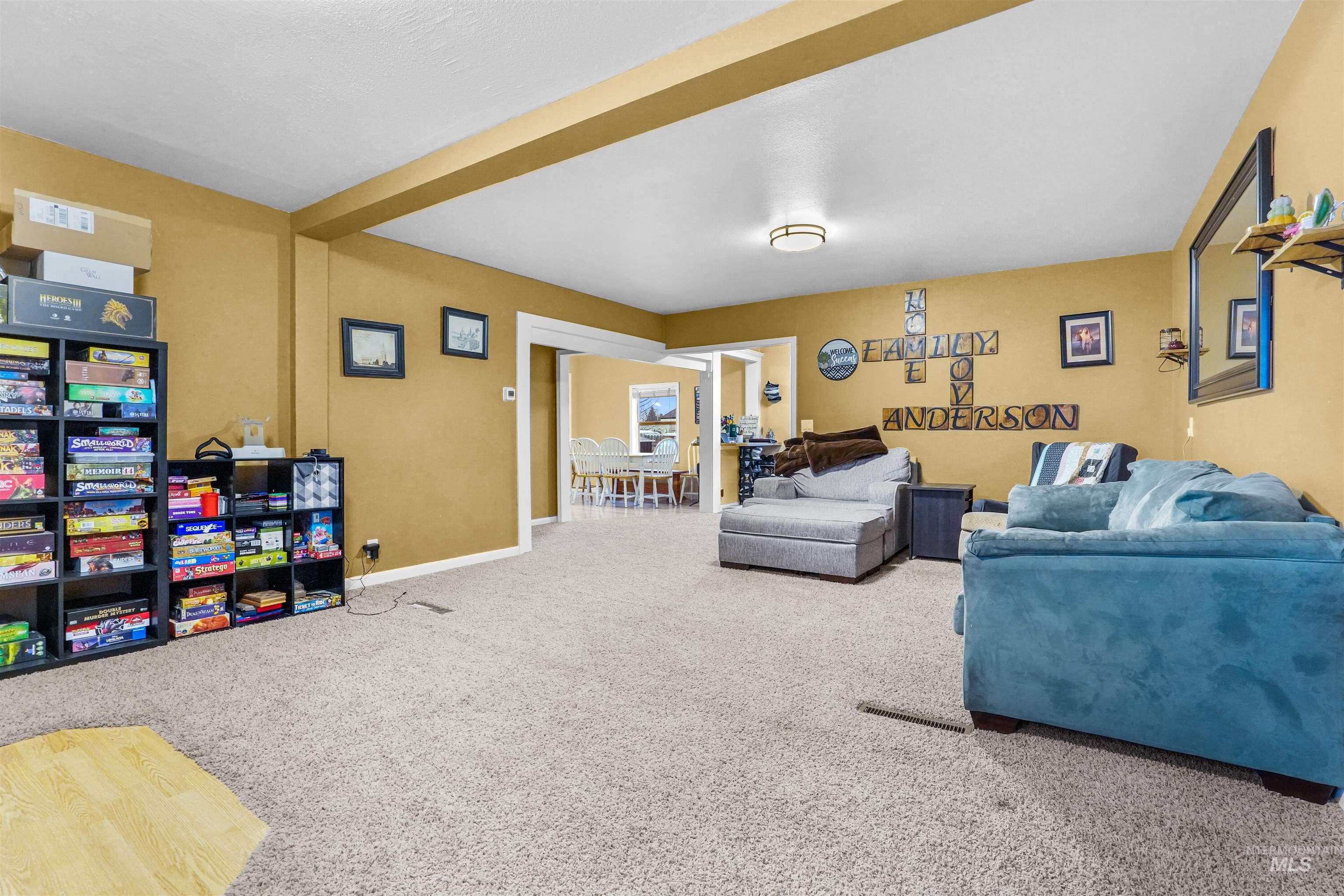 2242 Almo Avenue Burley, ID 83318 - Photo 2 of 33