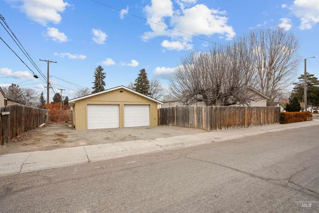 $315,000 | 2242 Almo Avenue, Burley, ID 83318