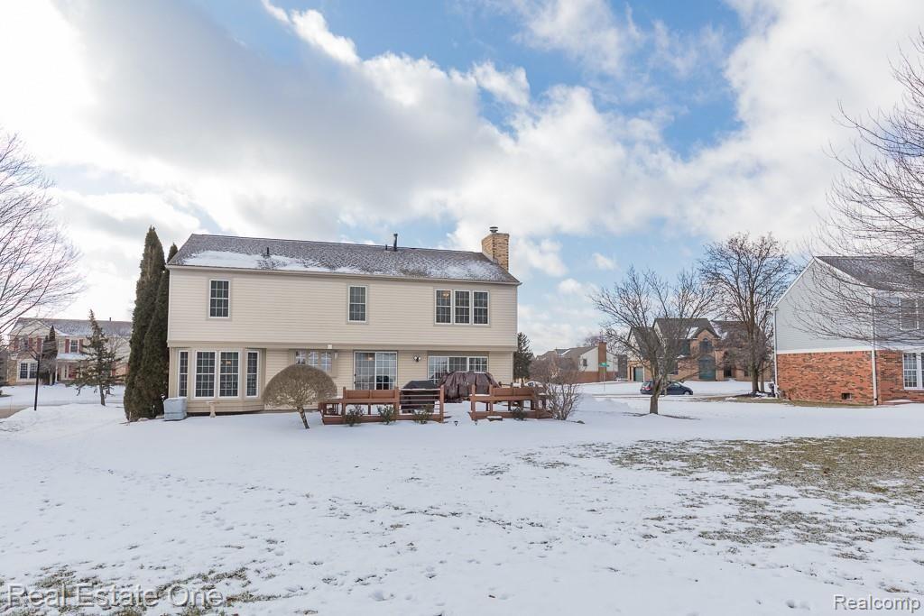 2392 Pleasant View Drive Rochester Hills, MI 48306 - Photo 28 of 39