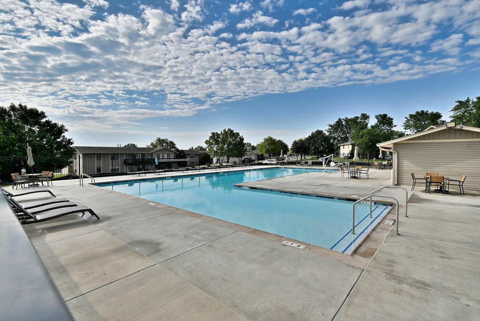 1395 Alpine Court, Unit C Hanover Park, IL 60133 - Photo 30 of 31 a view of outdoor space and yard