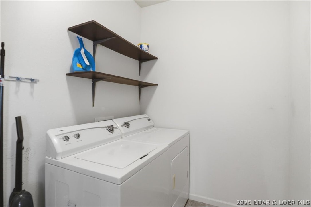 64 Knox Road, Unit N302 Rocky Mount, MO 65072 - Photo 28 of 49 Full size washer and dryer included.