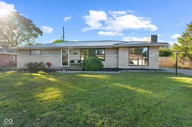 $259,900 | 2641 18th Street, Columbus, IN 47201