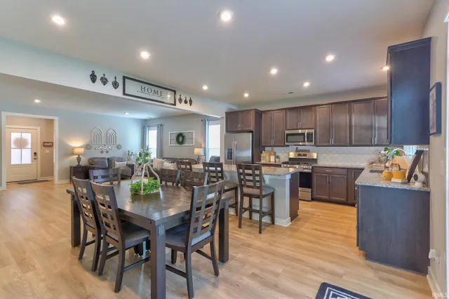 $369,000 | 2741 Marycrest Drive, Evansville, IN 47712