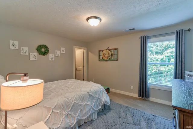 $369,000 | 2741 Marycrest Drive, Evansville, IN 47712