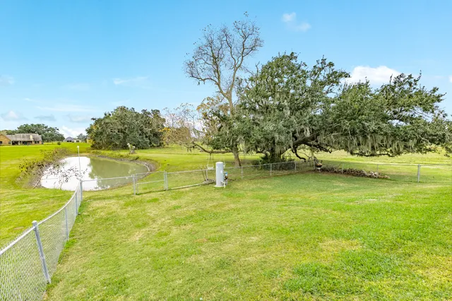 a view of a lake with houses