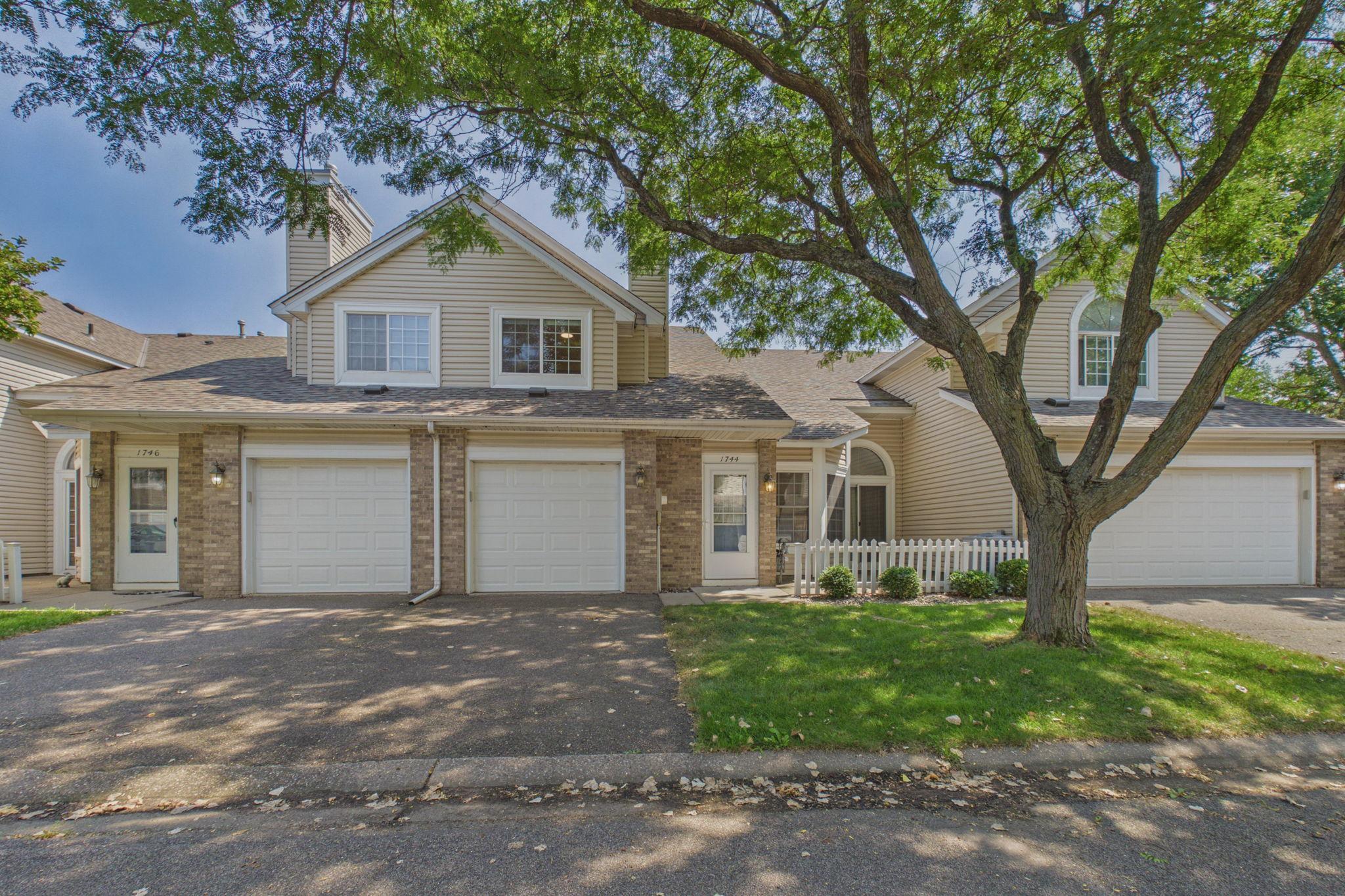 1744 Maple Court Falcon Heights, MN 55113 - Photo 2 of 28 Gallery Image 2