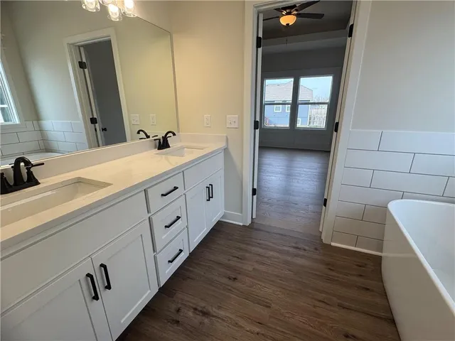 $458,950 | 15610 Sheridan Court, Basehor, KS 66007