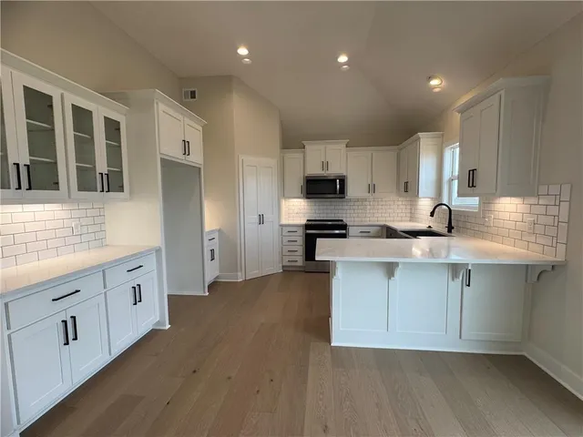 $458,950 | 15610 Sheridan Court, Basehor, KS 66007