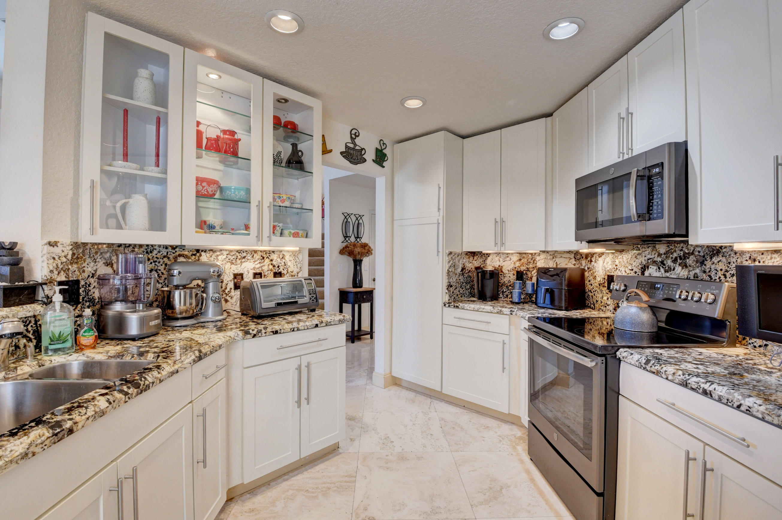 6234 Brava Way Boca Raton, FL 33433 - Photo 33 of 59 DSC_9098_099_100_101_102