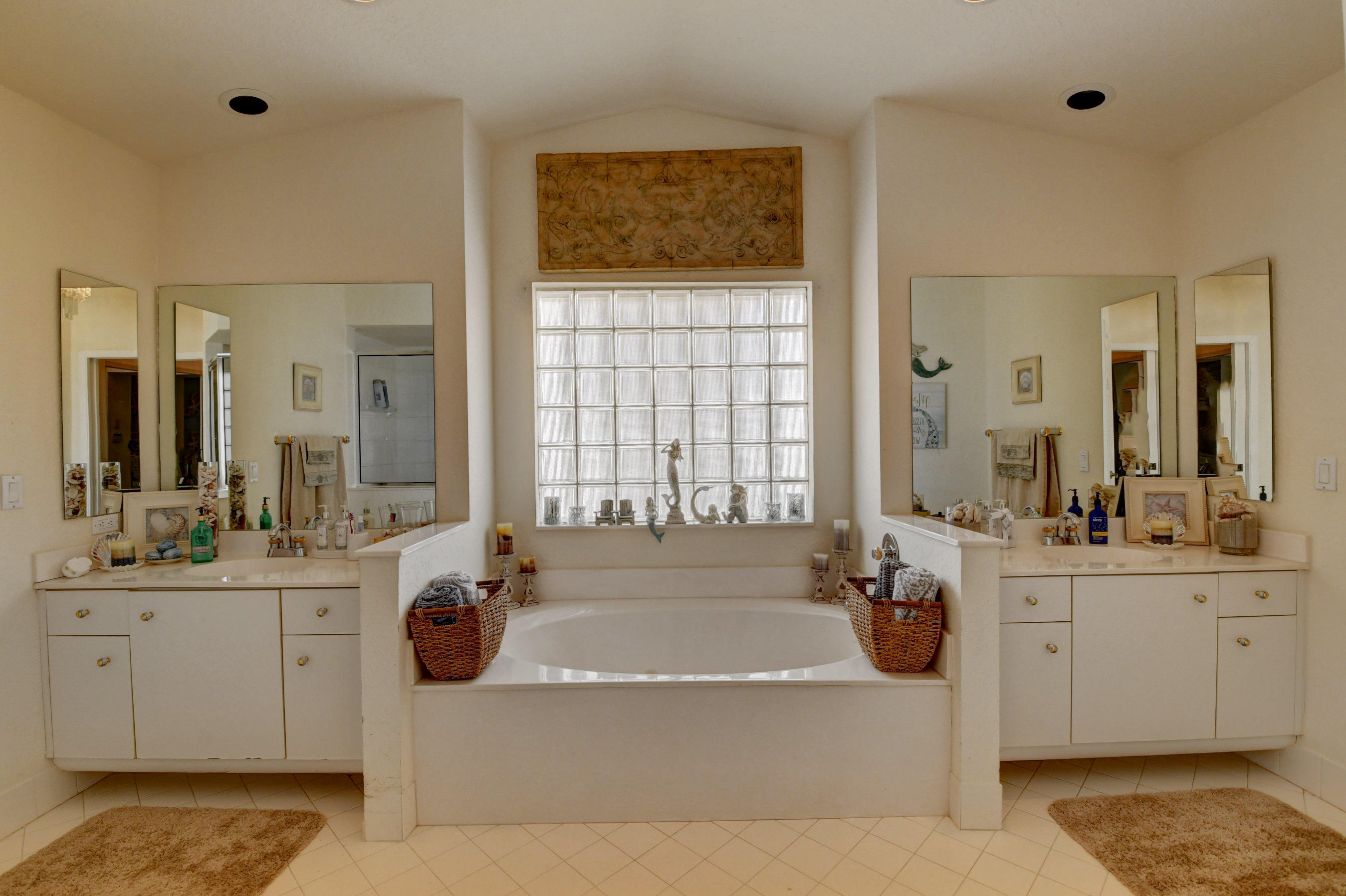 6234 Brava Way Boca Raton, FL 33433 - Photo 10 of 59 DSC_9128_29_30_31_32