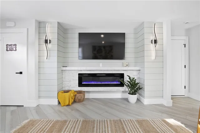 $3,500 | 45 Bellevue Avenue, Westerly, RI 02891