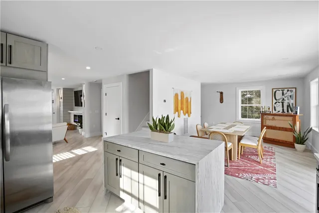 $3,500 | 45 Bellevue Avenue, Westerly, RI 02891