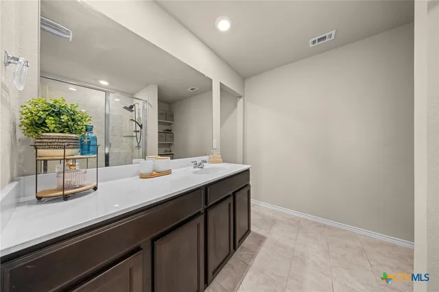 $279,000 | 5102 Karen Grn Drive, Killeen, TX 76549