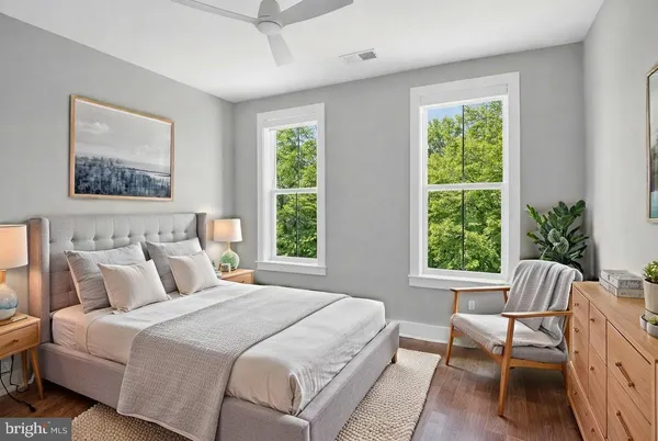 $709,000 | 76 Old Mill Bottom Road North, Unit 301, Annapolis, MD 21409