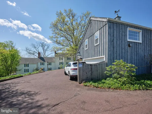 $895,000 | 3501 Allentown Road, Hatfield, PA 19440