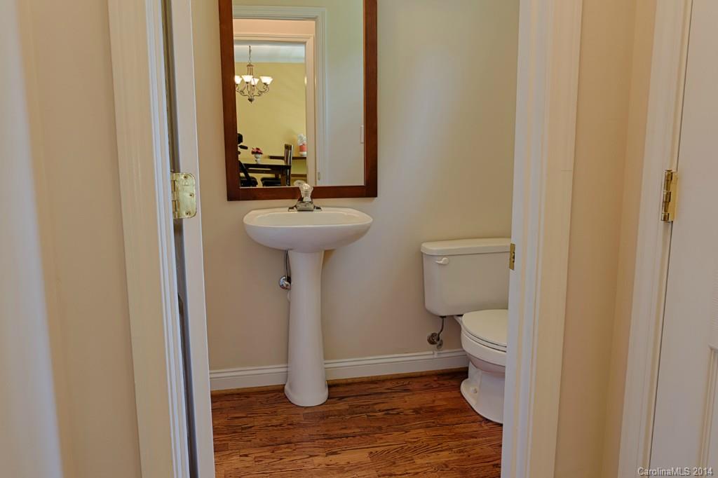 6312 Hastings Road Waxhaw, NC 28173 - Photo 9 of 24 a bathroom with a sink and a toilet