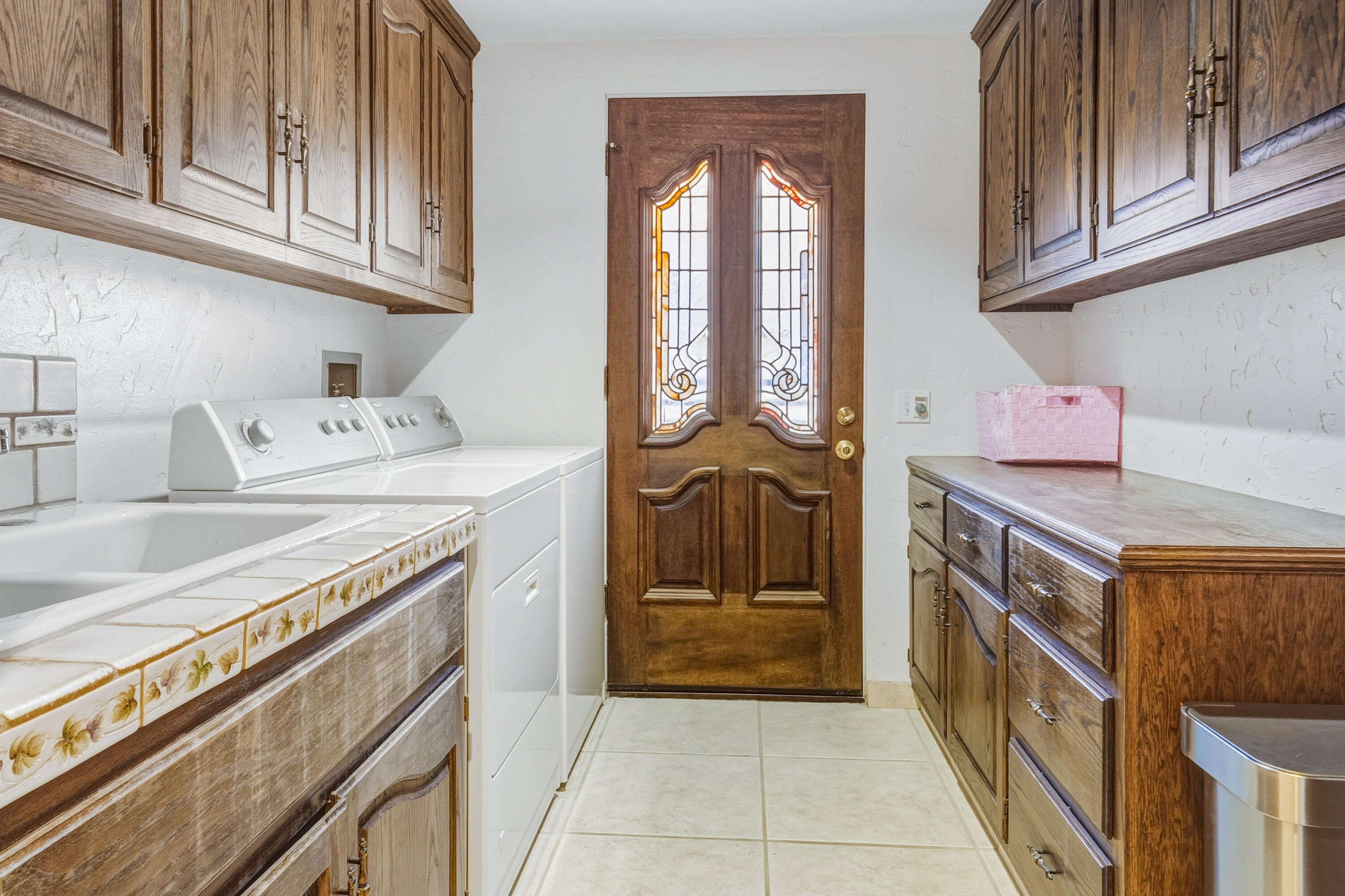 11019 Muirfield Drive Rancho Mirage, CA 92270 - Photo 12 of 93 75_11019_MUIRFIELD_LUCIOBERNAL-90