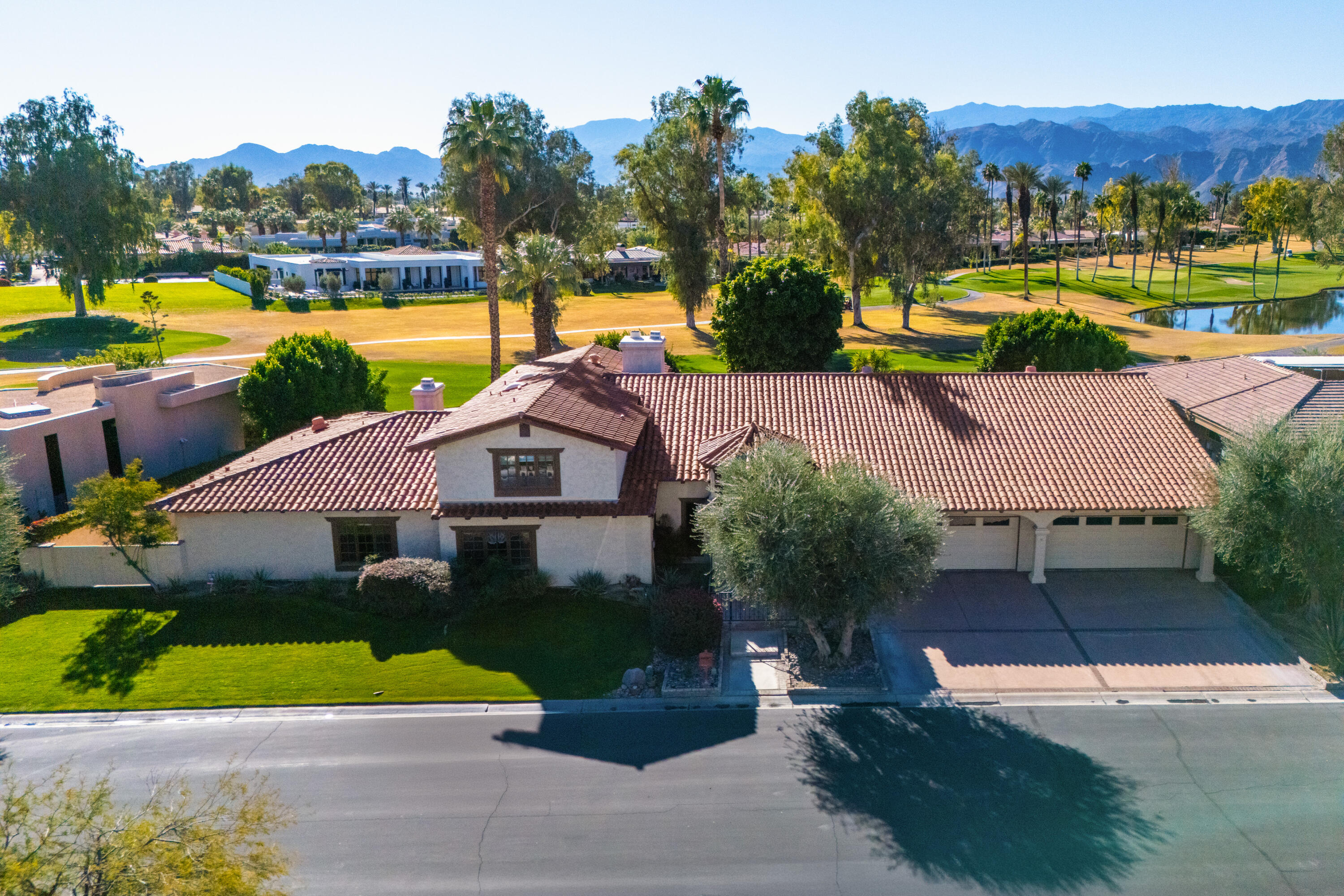 11019 Muirfield Drive Rancho Mirage, CA 92270 - Photo 91 of 93 75_11019_MUIRFIELD_LUCIOBERNAL-9