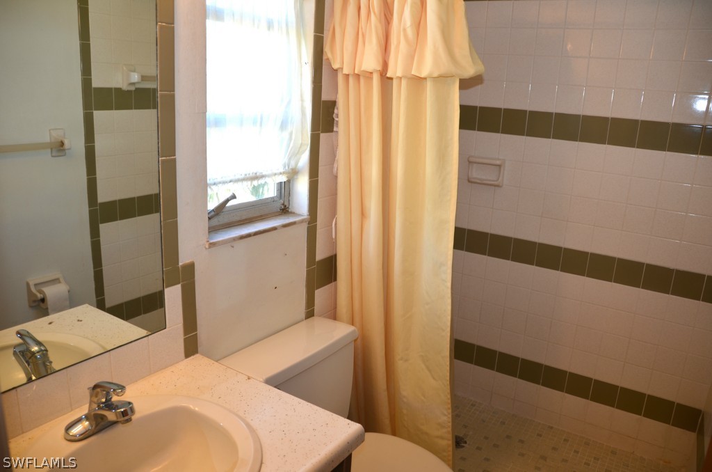 180 Dundee Road Fort Myers Beach, FL 33931 - Photo 11 of 25 Gallery Image 11
