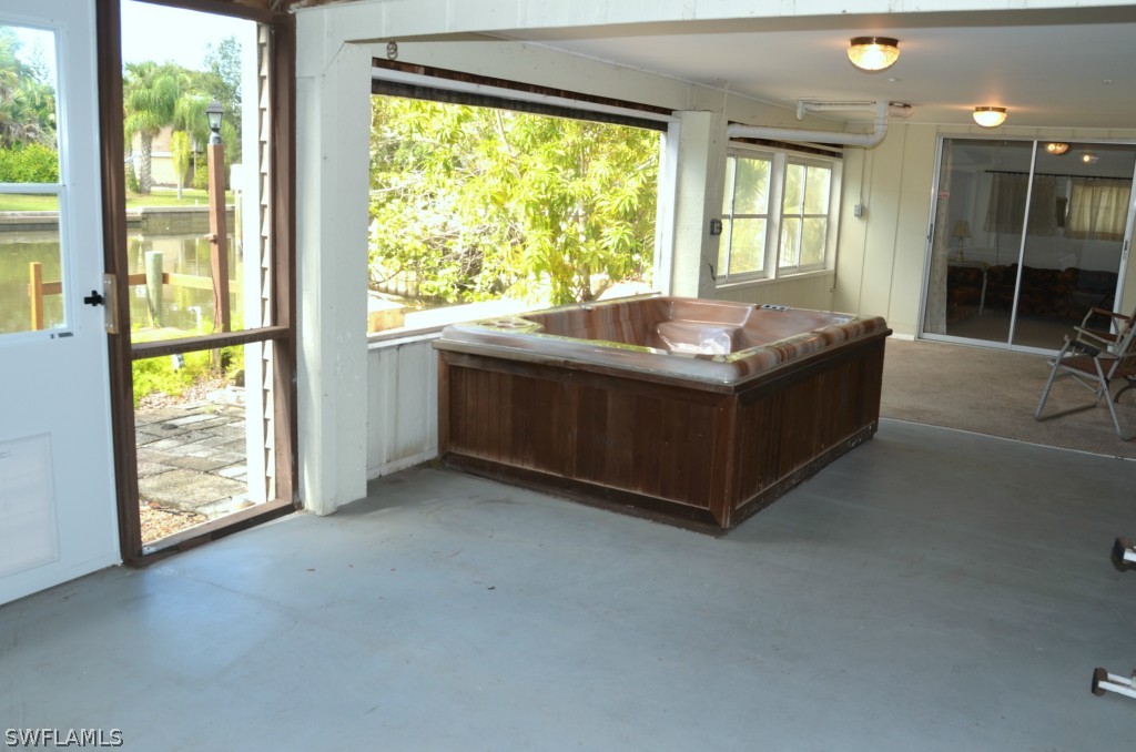 180 Dundee Road Fort Myers Beach, FL 33931 - Photo 18 of 25 Gallery Image 18