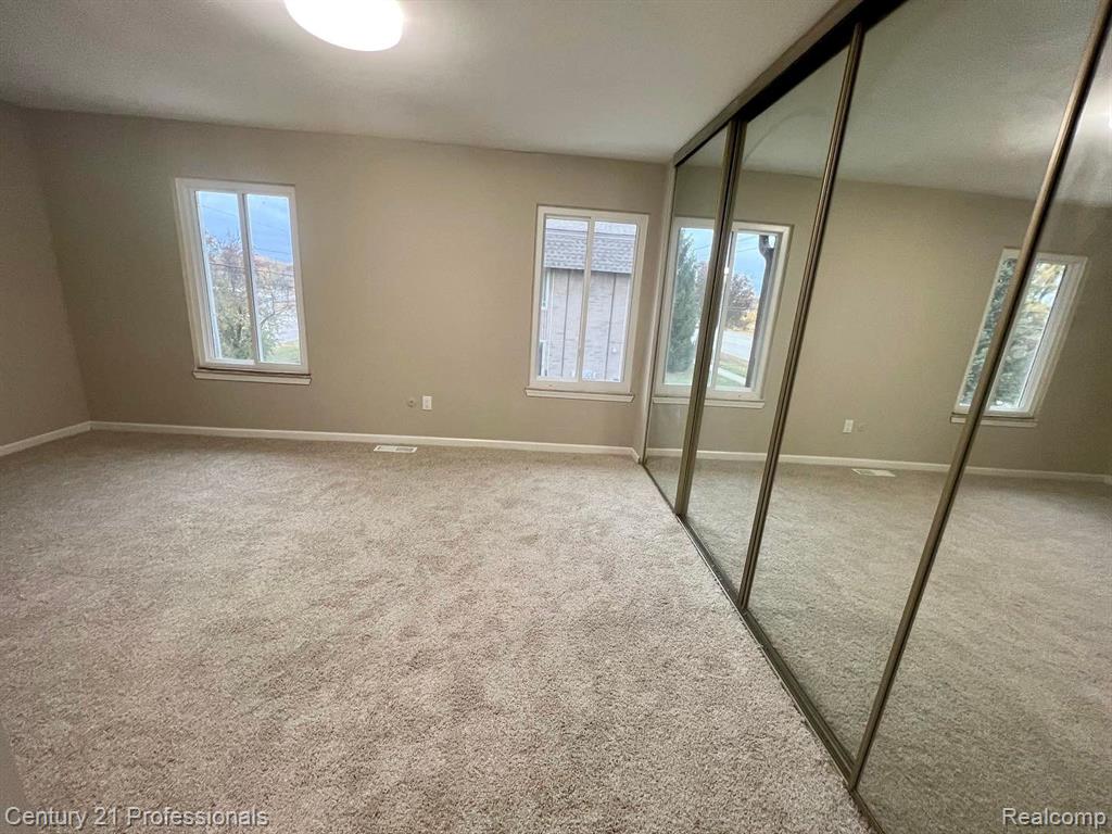 7231 Morton Taylor N Road Canton, MI 48187 - Photo 22 of 31