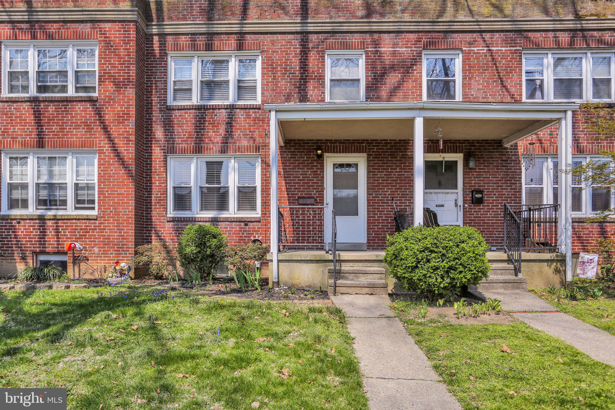 426 Sycamore Road Reading, PA 19611 - Photo 2 of 24 Gallery Image 2