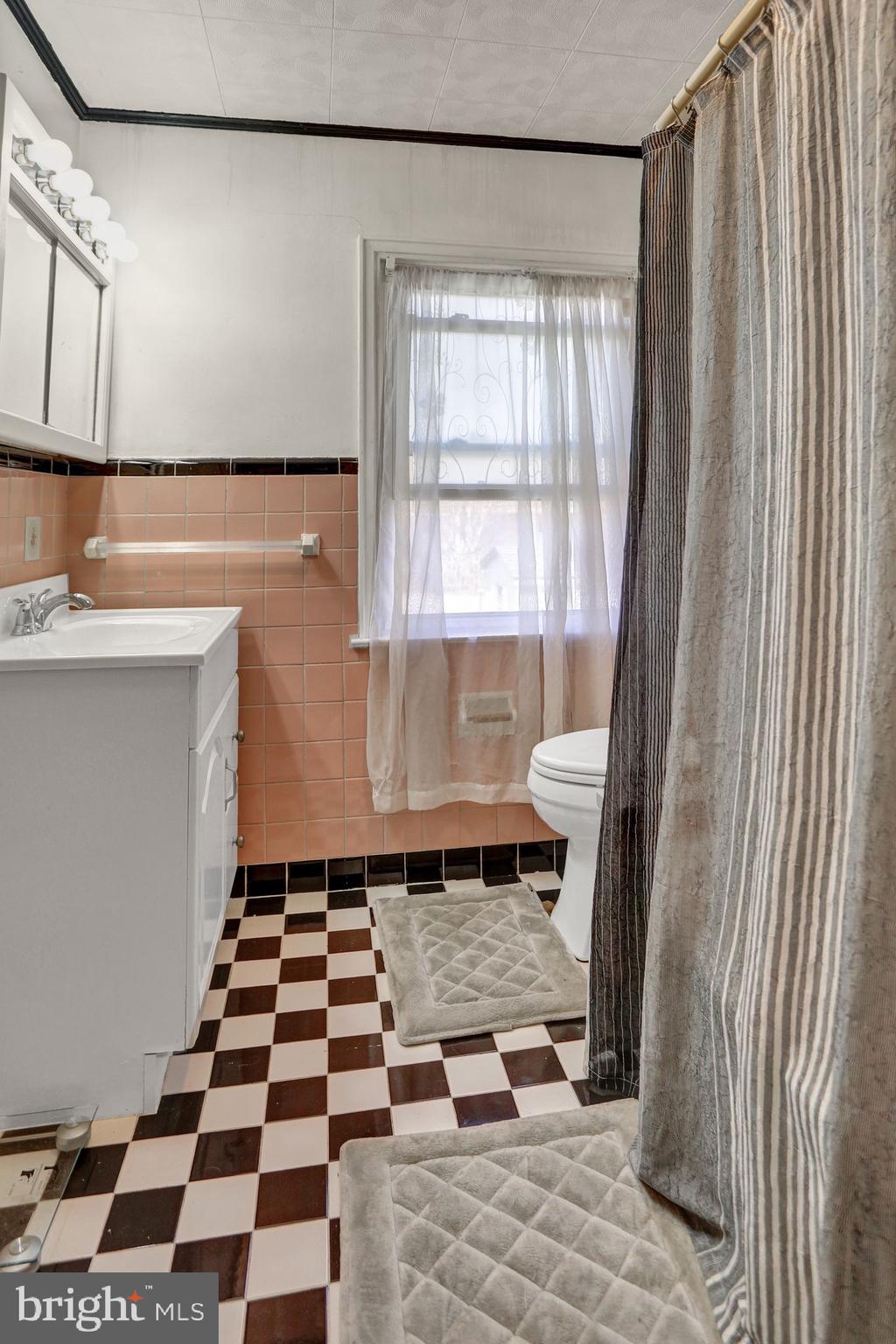 426 Sycamore Road Reading, PA 19611 - Photo 19 of 24 Gallery Image 19