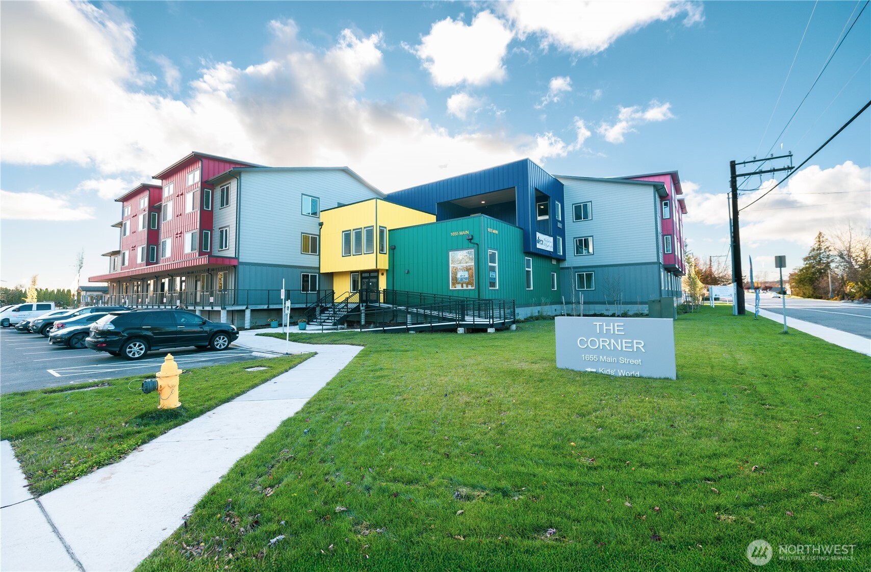 1655 Main Street Ferndale, WA 98248 - Photo 7 of 8 a view of a house with a yard porch and sitting area