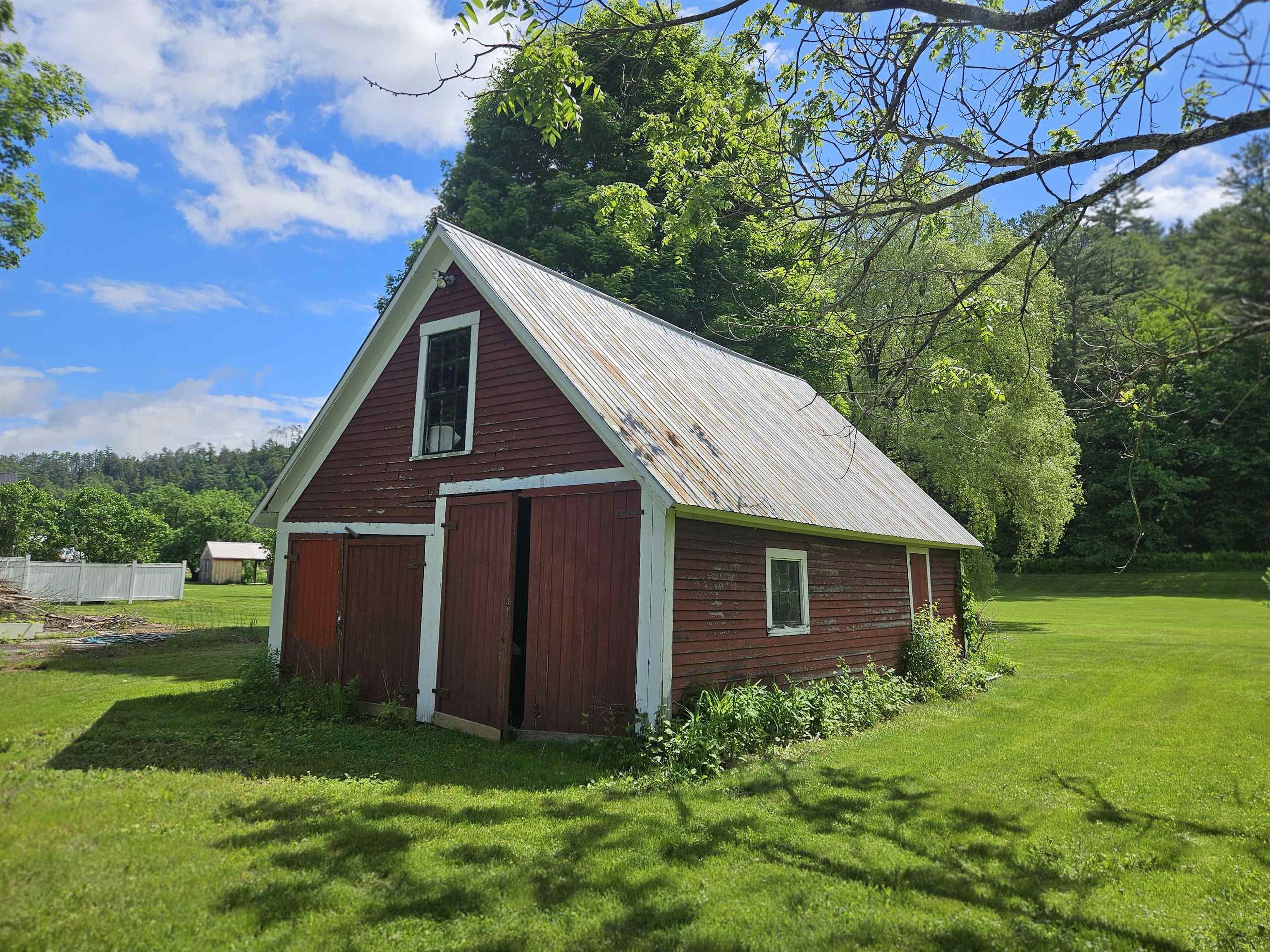 318 Lisbon Road Bath, NH 03740 - Photo 4 of 60