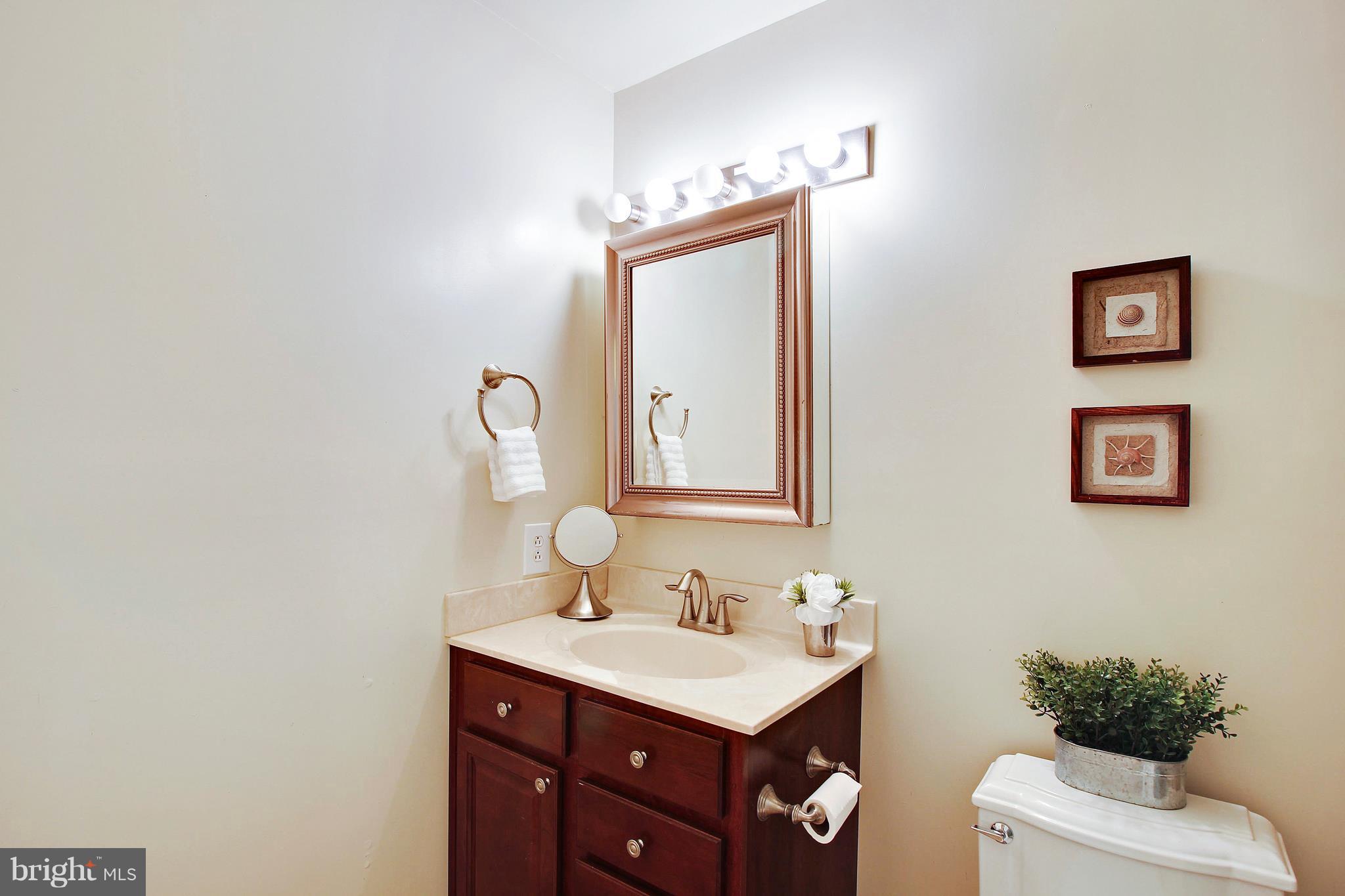 2700 Bel Pre Road Silver Spring, MD 20906 - Photo 12 of 30 Bath