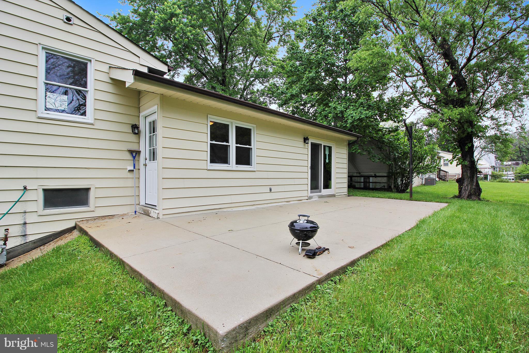 2700 Bel Pre Road Silver Spring, MD 20906 - Photo 26 of 30 Patio