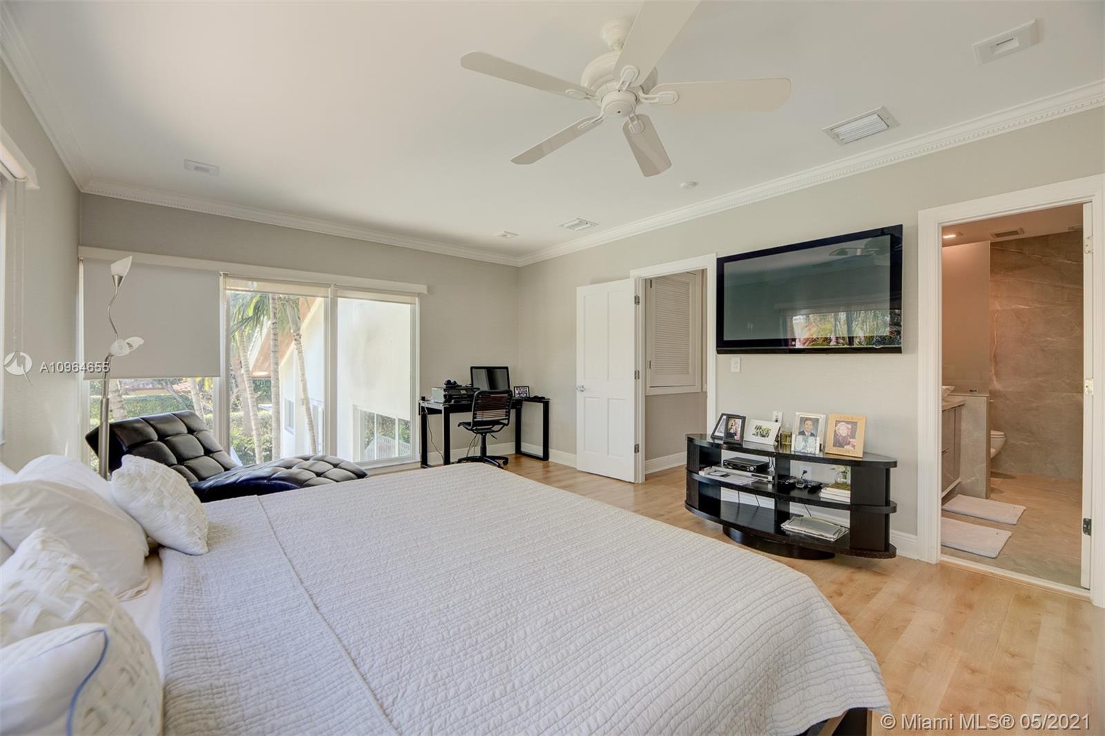 699 Glenridge Road Key Biscayne, FL 33149 - Photo 30 of 60