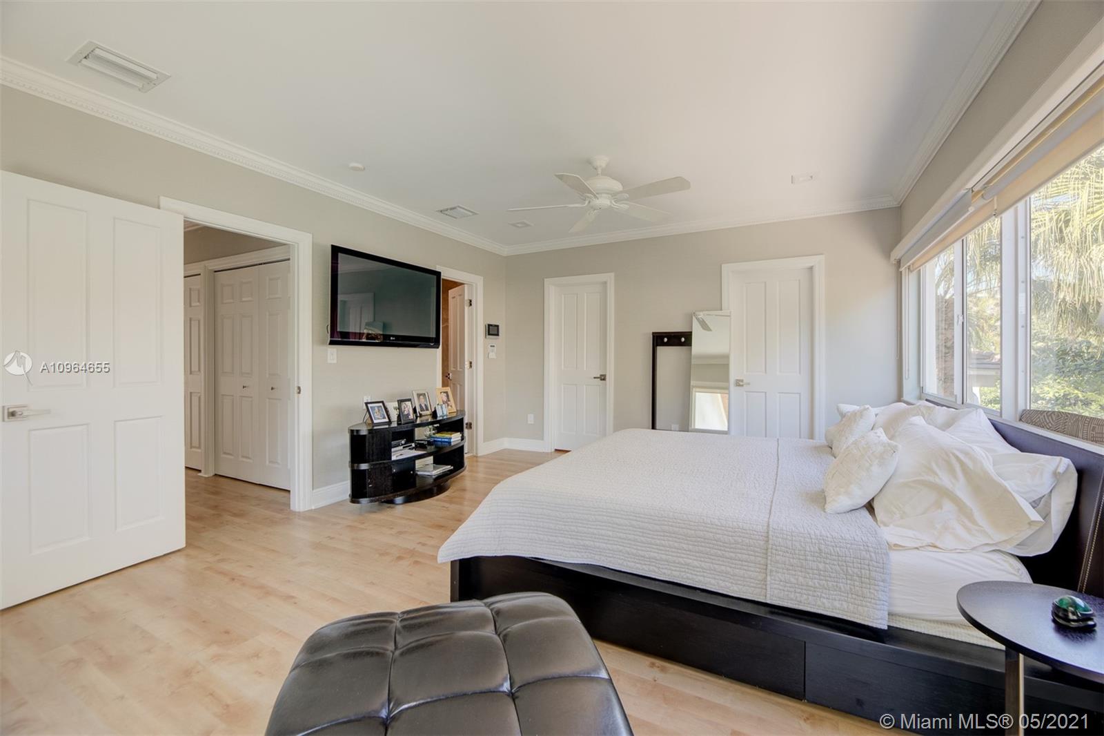 699 Glenridge Road Key Biscayne, FL 33149 - Photo 31 of 60