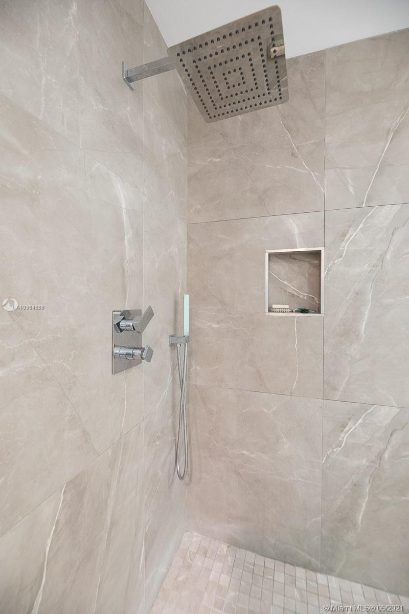 699 Glenridge Road Key Biscayne, FL 33149 - Photo 34 of 60