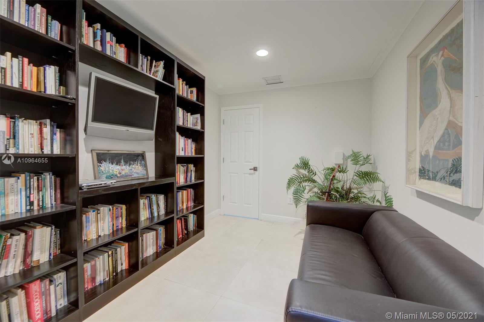 699 Glenridge Road Key Biscayne, FL 33149 - Photo 45 of 60
