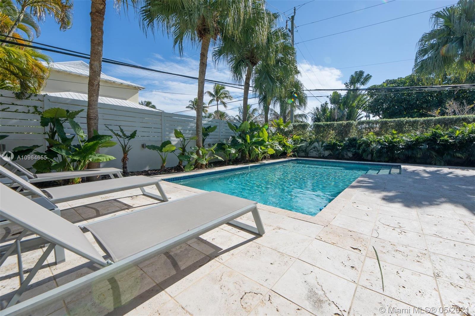 699 Glenridge Road Key Biscayne, FL 33149 - Photo 51 of 60