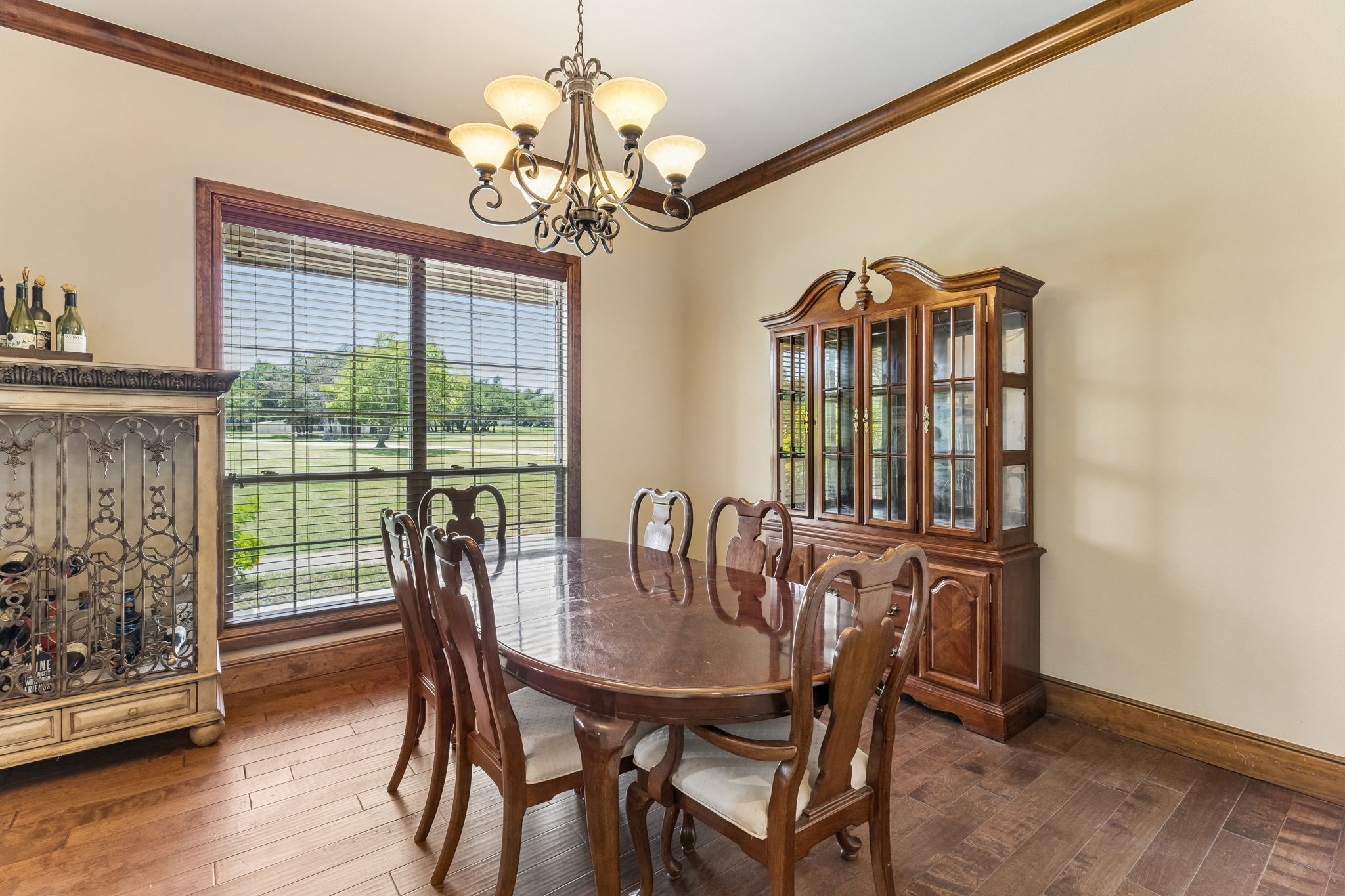 438 Patricia Road Georgetown, TX 78628 - Photo 6 of 36 Formal dining or hobby/craft space.